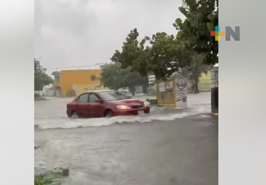 Por lluvias se presentan encharcamientos y calles inundadas en Puente Moreno: PC Medellín